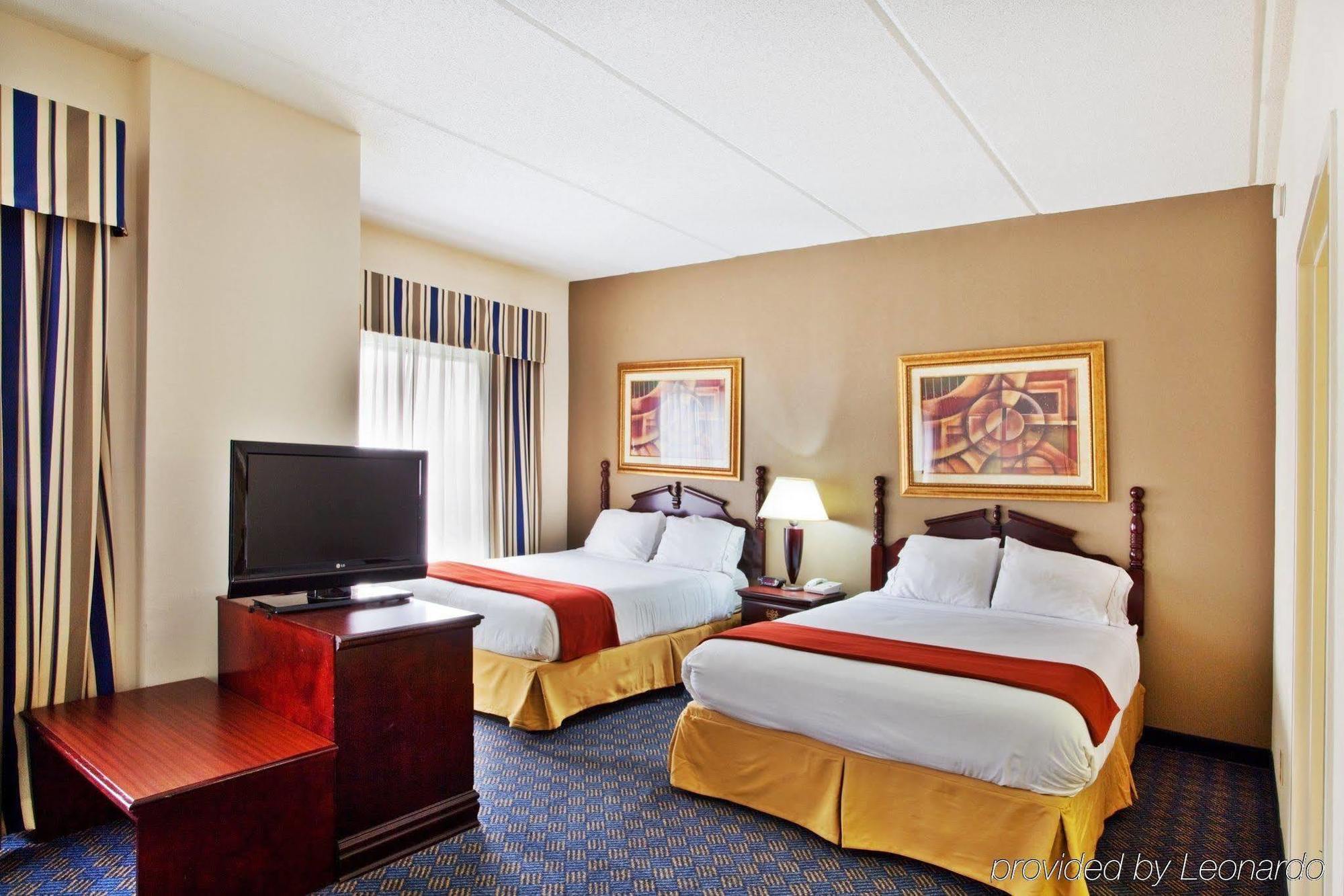 Holiday Inn Express Hotel & Suites Lawrenceville By Ihg Εξωτερικό φωτογραφία